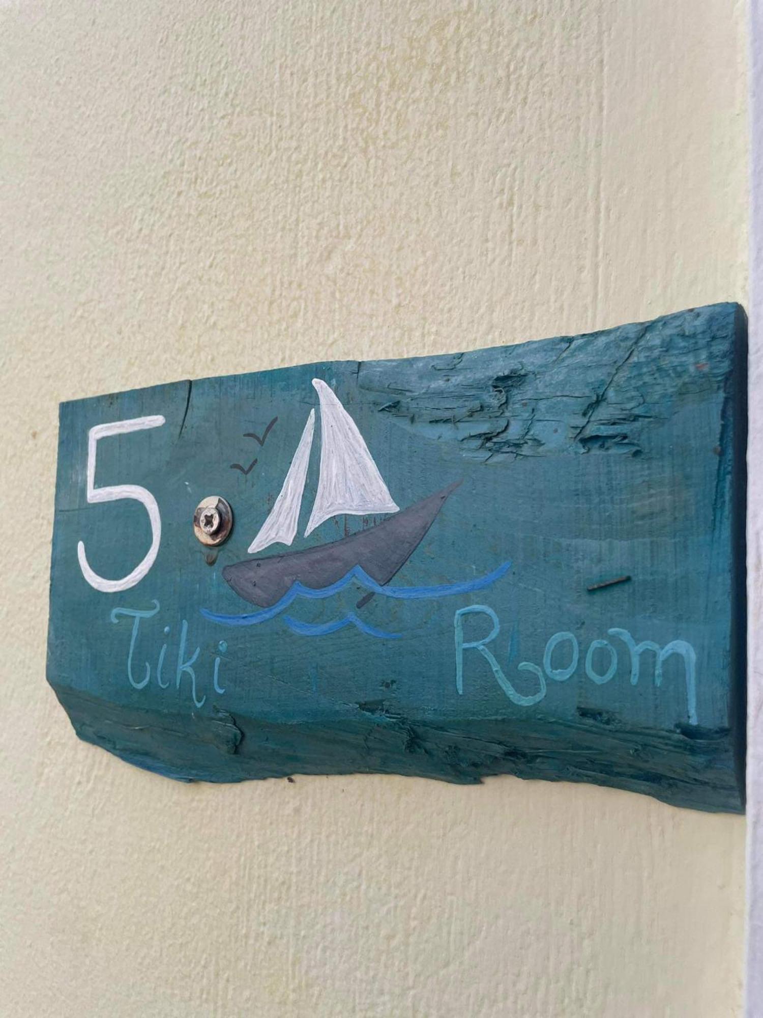 Tiki Rooms Marathókampos Exteriör bild